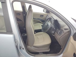 Used 2011 Hyundai i10 Sportz 1.2 Kappa2 Petrol Manual interior RIGHT SIDE FRONT DOOR CABIN VIEW