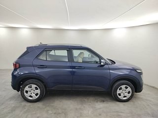 Used 2022 Hyundai Venue SX 1.2 Petrol Petrol Manual exterior RIGHT SIDE VIEW