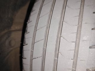 Used 2022 Hyundai Venue SX 1.2 Petrol Petrol Manual tyres RIGHT REAR TYRE TREAD VIEW