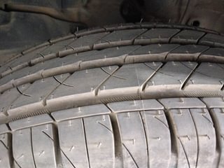 Used 2017 honda Jazz SV Petrol Manual tyres LEFT FRONT TYRE TREAD VIEW