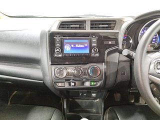Used 2017 honda Jazz SV Petrol Manual interior MUSIC SYSTEM & AC CONTROL VIEW