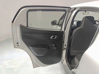 Used 2020 Renault Kwid [2017-2019] RXT 1.0 SCE Special (O) Petrol Manual interior LEFT REAR DOOR OPEN VIEW