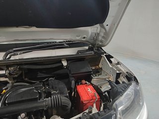 Used 2020 Renault Kwid [2017-2019] RXT 1.0 SCE Special (O) Petrol Manual engine ENGINE LEFT SIDE VIEW