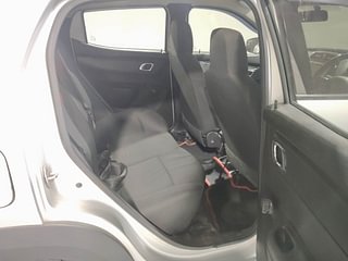 Used 2020 Renault Kwid [2017-2019] RXT 1.0 SCE Special (O) Petrol Manual interior RIGHT SIDE REAR DOOR CABIN VIEW