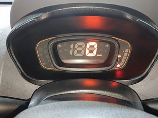Used 2020 Renault Kwid [2017-2019] RXT 1.0 SCE Special (O) Petrol Manual interior CLUSTERMETER VIEW