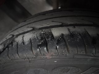 Used 2017 Hyundai Eon [2011-2018] Era + Petrol Manual tyres LEFT REAR TYRE TREAD VIEW