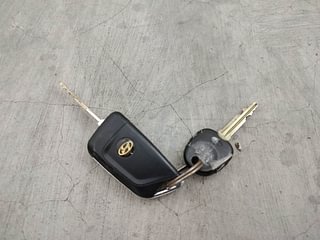 Used 2017 Hyundai Eon [2011-2018] Era + Petrol Manual extra CAR KEY VIEW