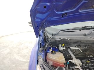 Used 2017 Ford EcoSport Ambiente 1.5L Ti-VCT Petrol Manual engine ENGINE RIGHT SIDE HINGE & APRON VIEW