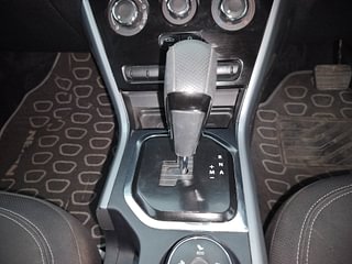 Used 2020 Tata Nexon XMA AMT Petrol Petrol Automatic interior GEAR  KNOB VIEW