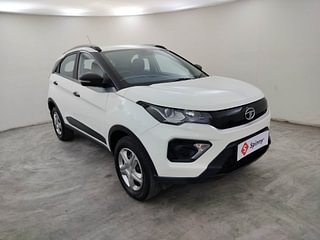 Used 2020 Tata Nexon XMA AMT Petrol Petrol Automatic exterior RIGHT FRONT CORNER VIEW
