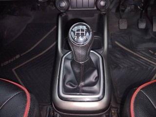 Used 2018 Maruti Suzuki Ignis [2017-2020] Alpha MT Petrol Petrol Manual interior GEAR  KNOB VIEW