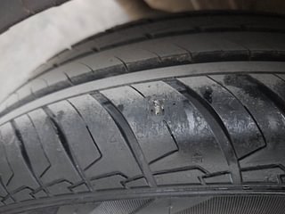 Used 2018 Maruti Suzuki Ignis [2017-2020] Alpha MT Petrol Petrol Manual tyres RIGHT REAR TYRE TREAD VIEW