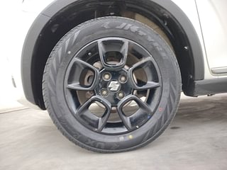Used 2018 Maruti Suzuki Ignis [2017-2020] Alpha MT Petrol Petrol Manual tyres LEFT FRONT TYRE RIM VIEW
