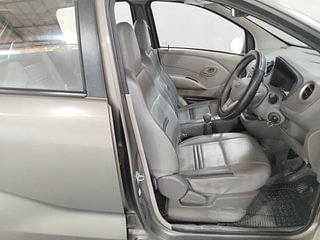 Used 2016 Datsun Redi-GO [2015-2019] T (O) Petrol Manual interior RIGHT SIDE FRONT DOOR CABIN VIEW