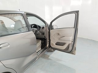 Used 2016 Datsun Redi-GO [2015-2019] T (O) Petrol Manual interior RIGHT FRONT DOOR OPEN VIEW