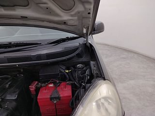 Used 2013 Nissan Micra [2013-2020] XL Petrol Manual engine ENGINE LEFT SIDE HINGE & APRON VIEW