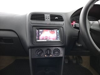 Used 2017 Volkswagen Ameo [2016-2020] Trendline 1.5L (D) Diesel Manual interior MUSIC SYSTEM & AC CONTROL VIEW