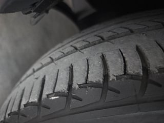 Used 2017 Volkswagen Ameo [2016-2020] Trendline 1.5L (D) Diesel Manual tyres LEFT FRONT TYRE TREAD VIEW