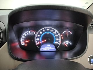 Used 2019 Hyundai Grand i10 [2017-2020] Asta 1.2 Kappa VTVT Petrol Manual interior CLUSTERMETER VIEW
