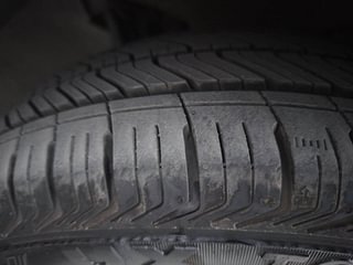 Used 2019 Hyundai Grand i10 [2017-2020] Asta 1.2 Kappa VTVT Petrol Manual tyres RIGHT FRONT TYRE TREAD VIEW