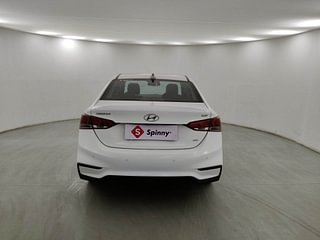 Used 2019 Hyundai Verna [2017-2020] 1.6 CRDI SX Diesel Manual exterior BACK VIEW