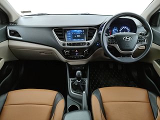 Used 2019 Hyundai Verna [2017-2020] 1.6 CRDI SX Diesel Manual interior DASHBOARD VIEW
