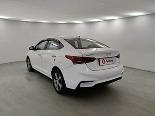 Used 2019 Hyundai Verna [2017-2020] 1.6 CRDI SX Diesel Manual exterior LEFT REAR CORNER VIEW