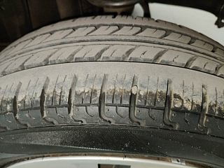 Used 2015 Maruti Suzuki Alto K10 [2014-2019] VXi Petrol Manual tyres LEFT REAR TYRE TREAD VIEW