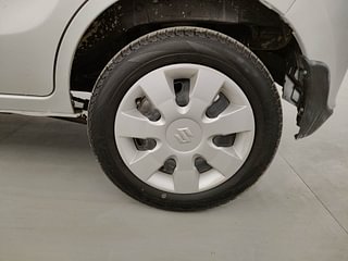 Used 2015 Maruti Suzuki Alto K10 [2014-2019] VXi Petrol Manual tyres LEFT REAR TYRE RIM VIEW