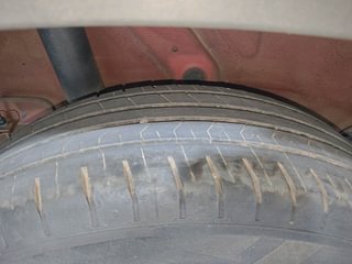 Used 2023 Hyundai Venue SX 1.2 Petrol Petrol Manual tyres RIGHT REAR TYRE TREAD VIEW