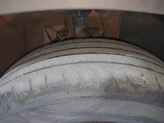Used 2023 Hyundai Venue SX 1.2 Petrol Petrol Manual tyres RIGHT FRONT TYRE TREAD VIEW