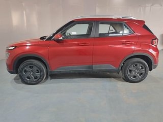 Used 2023 Hyundai Venue SX 1.2 Petrol Petrol Manual exterior LEFT SIDE VIEW