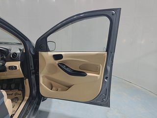 Used 2016 Ford Figo Aspire [2015-2019] Titanium 1.2 Ti-VCT Petrol Manual interior RIGHT FRONT DOOR OPEN VIEW