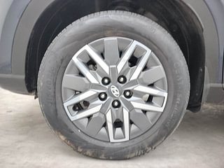 Used 2021 Hyundai Venue [2019-2022] SX 1.0  Turbo iMT Petrol Manual tyres LEFT FRONT TYRE RIM VIEW