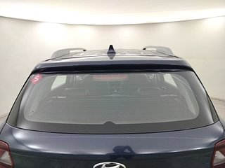 Used 2021 Hyundai Venue [2019-2022] SX 1.0  Turbo iMT Petrol Manual exterior BACK WINDSHIELD VIEW