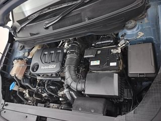 Used 2021 Hyundai Venue [2019-2022] SX 1.0  Turbo iMT Petrol Manual engine ENGINE LEFT SIDE VIEW