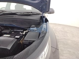 Used 2021 Hyundai Venue [2019-2022] SX 1.0  Turbo iMT Petrol Manual engine ENGINE LEFT SIDE HINGE & APRON VIEW