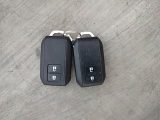 Used 2020 Toyota Glanza [2019-2022] V CVT Petrol Automatic extra CAR KEY VIEW