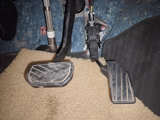 Used 2020 Toyota Glanza [2019-2022] V CVT Petrol Automatic interior PEDALS VIEW