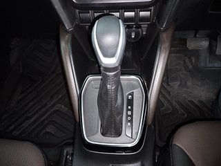 Used 2023 Toyota Urban Cruiser Hyryder V Hybrid Dual Tone Hybrid Automatic interior GEAR  KNOB VIEW