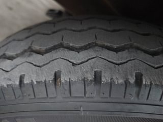Used 2021 Maruti Suzuki Eeco AC 5 STR Petrol Manual tyres LEFT FRONT TYRE TREAD VIEW