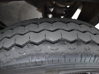 Used 2021 Maruti Suzuki Eeco AC 5 STR Petrol Manual tyres LEFT REAR TYRE TREAD VIEW