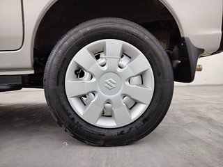 Used 2021 Maruti Suzuki Eeco AC 5 STR Petrol Manual tyres LEFT REAR TYRE RIM VIEW