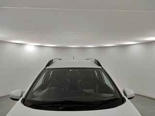 Used 2019 Honda BR-V [2016-2020] V CVT Petrol Petrol Automatic exterior FRONT WINDSHIELD VIEW