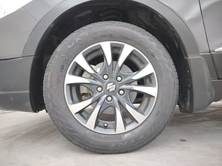 Used 2022 Maruti Suzuki S-Cross Zeta 1.5 Petrol Manual tyres LEFT FRONT TYRE RIM VIEW