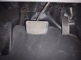 Used 2022 Hyundai Grand i10 Nios Sportz AMT 1.2 Kappa VTVT Petrol Automatic interior PEDALS VIEW