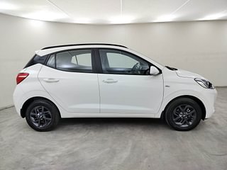 Used 2022 Hyundai Grand i10 Nios Sportz AMT 1.2 Kappa VTVT Petrol Automatic exterior RIGHT SIDE VIEW