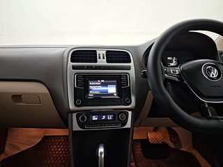 Used 2016 volkswagen Vento 1.2L Highline Petrol AT Petrol Automatic interior MUSIC SYSTEM & AC CONTROL VIEW