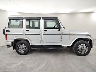 Used 2023 Mahindra Bolero B4 Diesel Manual exterior RIGHT SIDE VIEW