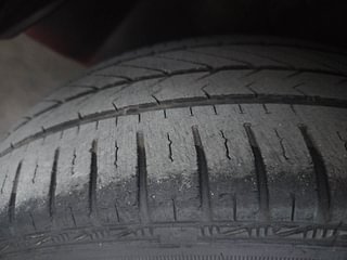 Used 2016 Honda Brio [2011-2016] S MT Petrol Manual tyres LEFT FRONT TYRE TREAD VIEW